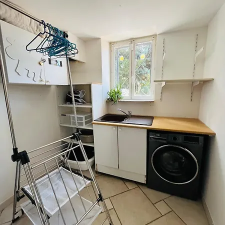 Charmante Maison, 3 Et Parking, Дом отдыха